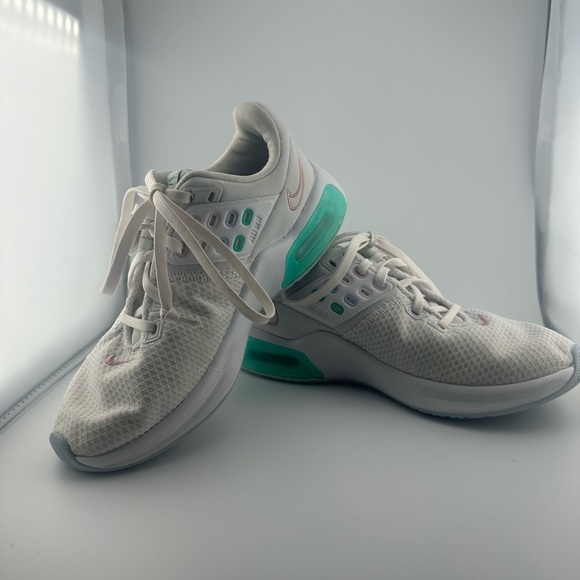 NIKE AIRMAX girls/kids/youth green/white/pink swoosh sneakers/shoes size 5 - Picture 2 of 6